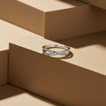 Anillo Infinito Bandas Entrelazadas con Cristales Talla #11 en Plata 925 — Amor Eterno