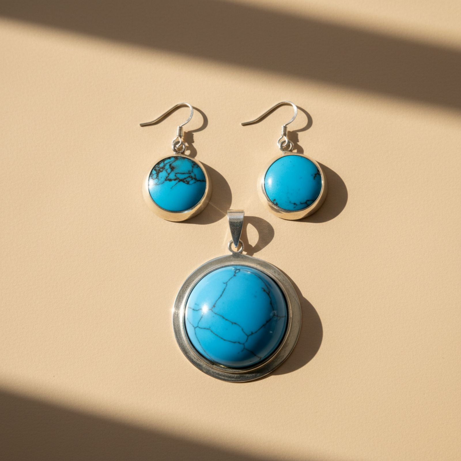 Set Turquesa Clásica Aretes y Dije en Plata 925 — Piedra Natural Protectora