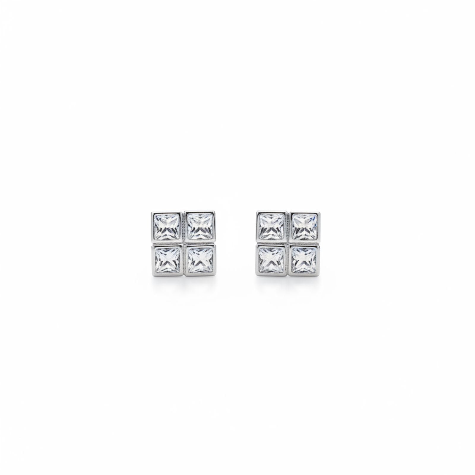 Aretes Topo Cuadrado con Zirconias en Plata 925 — Geometría y Brillo Múltiple
